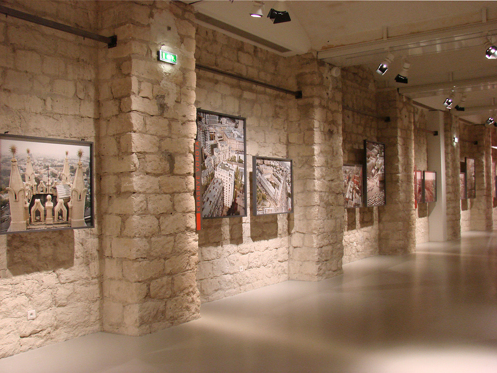 image of an art gallery representing the cultural heritage field of specialisation